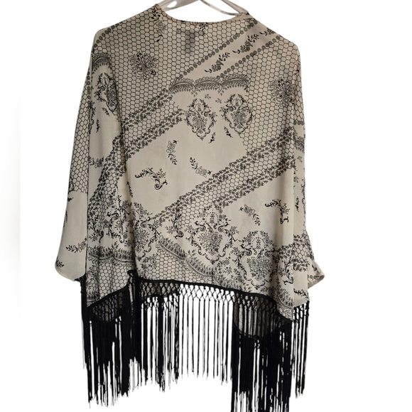 Forever 21 Sheer Kimono 3/4 Sleeve Fringe Open Top S/M - Picture 2 of 6